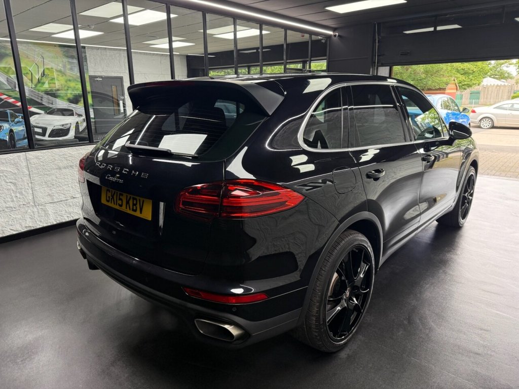 Used Porsche Cayenne 2015 for sale - 76068608: Photo 7