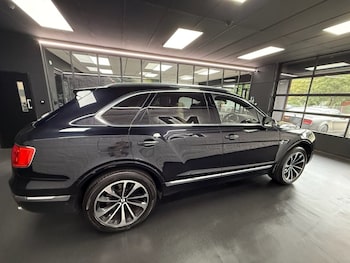 Used Bentley Bentayga 2016 for sale - 75666307: Photo