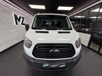 Used Ford Transit 2019 for sale - 77200537: Photo