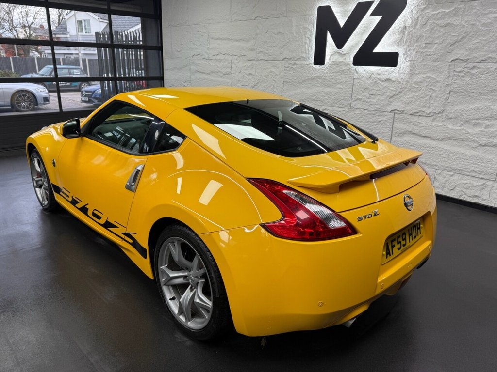 Used Nissan 370 Z 2009 for sale - 76686412: Photo 11