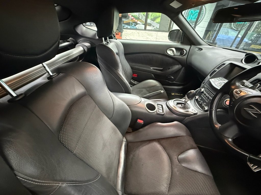 Used Nissan 370 Z 2009 for sale - 76686412: Photo 16