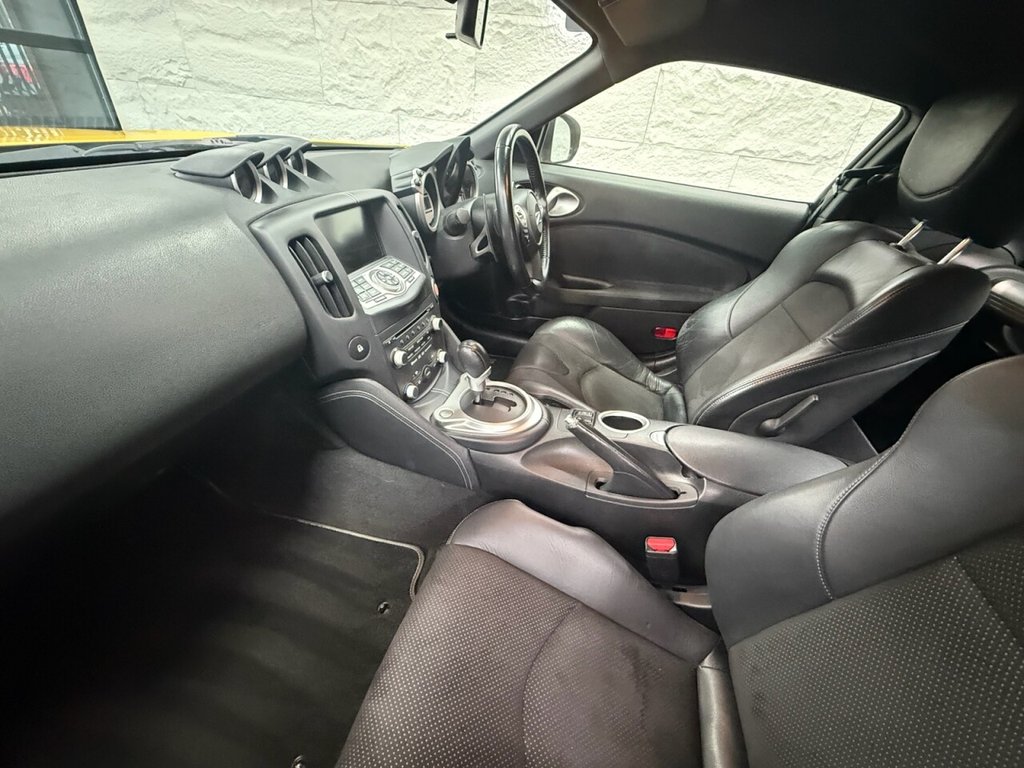 Used Nissan 370 Z 2009 for sale - 76686412: Photo 19