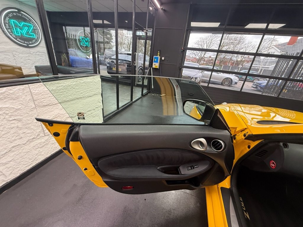 Used Nissan 370 Z 2009 for sale - 76686412: Photo 22