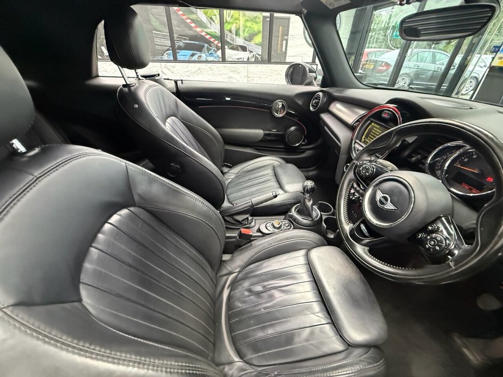 Used MINI Convertible 2016 for sale - 76724468: Photo 16