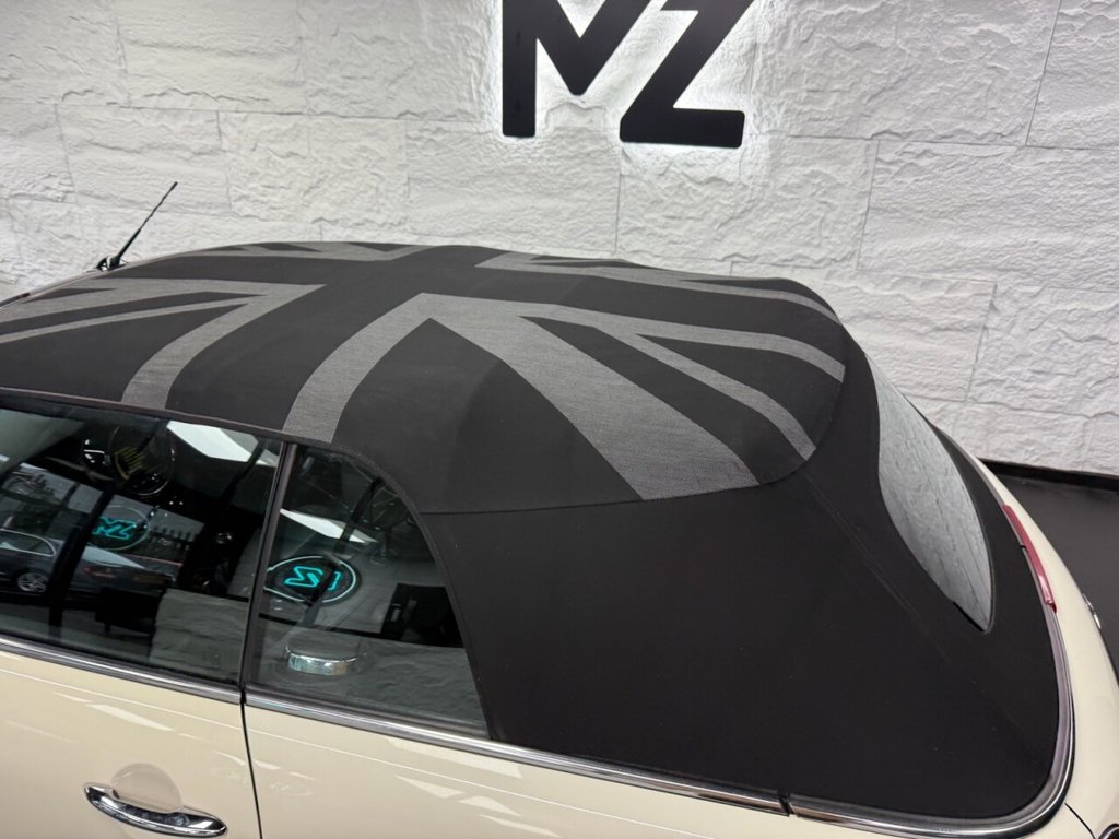 Used MINI Convertible 2016 for sale - 76724468: Photo 20