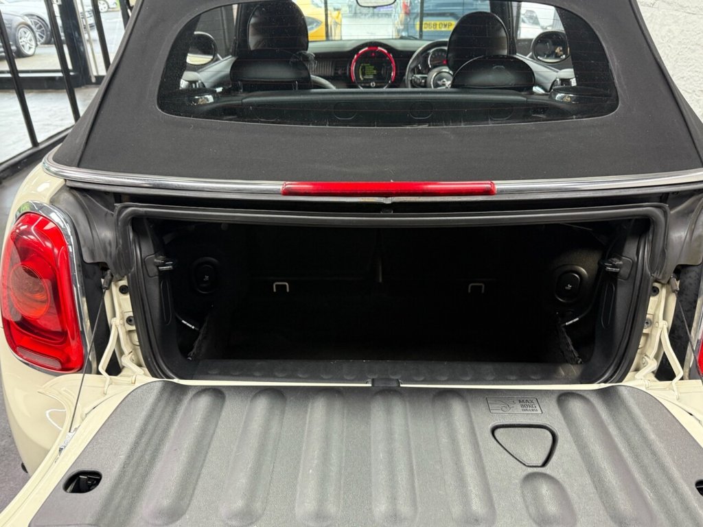 Used MINI Convertible 2016 for sale - 76724468: Photo 7