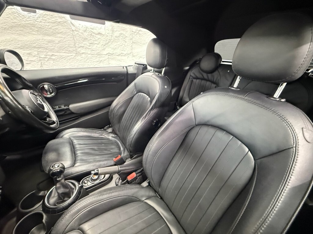 Used MINI Convertible 2016 for sale - 76724468: Photo 9