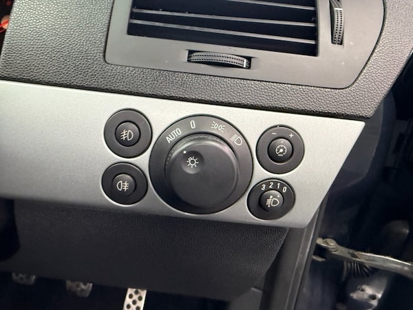 Used Vauxhall Astra 2007 for sale - 76038683: Photo 19