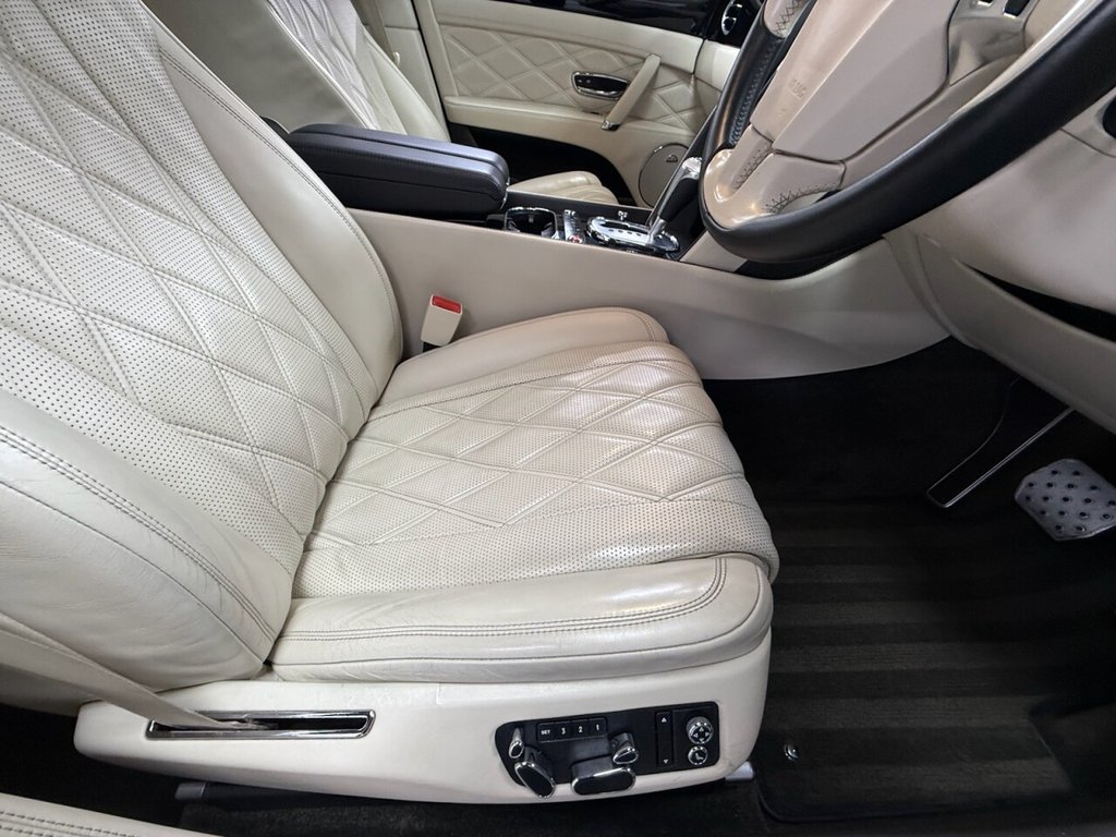 Used Bentley Flying Spur 2015 for sale - 76909996: Photo 21