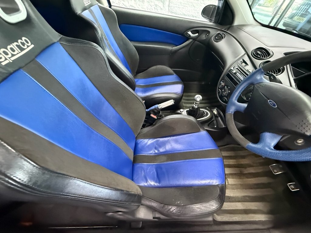 Used Ford Focus 2003 for sale - 76406394: Photo 9