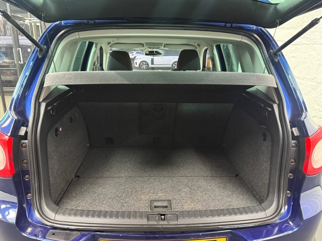 Used Volkswagen Tiguan 2009 for sale - 77211973: Photo 26