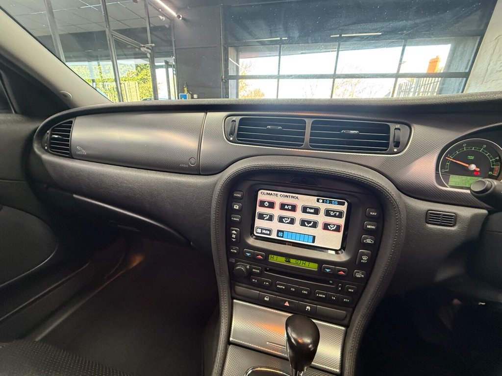 Used Jaguar S-Type 2007 for sale - 76910202: Photo 8