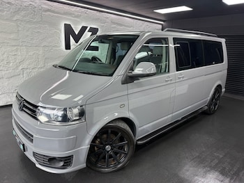 Used Volkswagen Transporter Shuttle 2011 for sale - 79142494: Photo