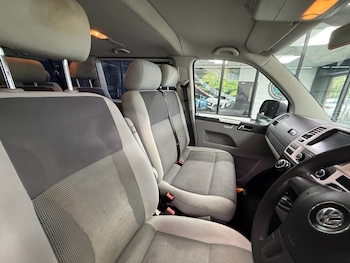 Used Volkswagen Transporter Shuttle 2011 for sale - 79142494: Photo
