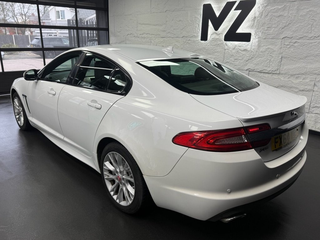 Used Jaguar XF 2014 for sale - 77642741: Photo 10