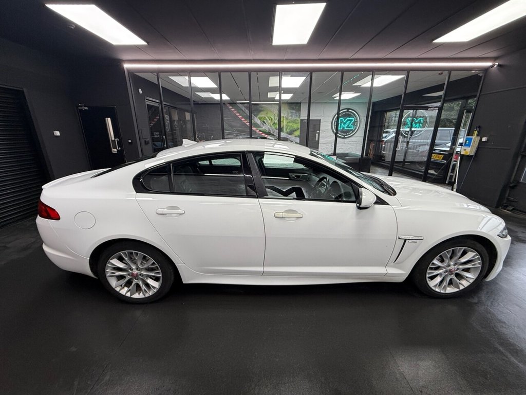 Used Jaguar XF 2014 for sale - 77642741: Photo 11