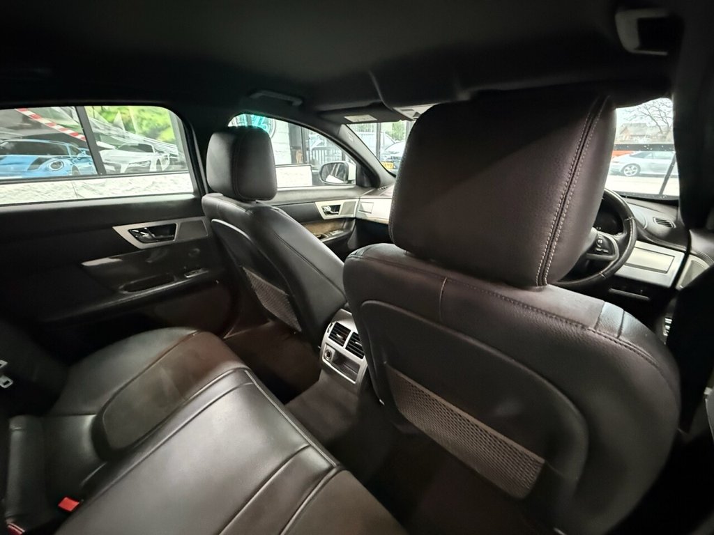 Used Jaguar XF 2014 for sale - 77642741: Photo 26