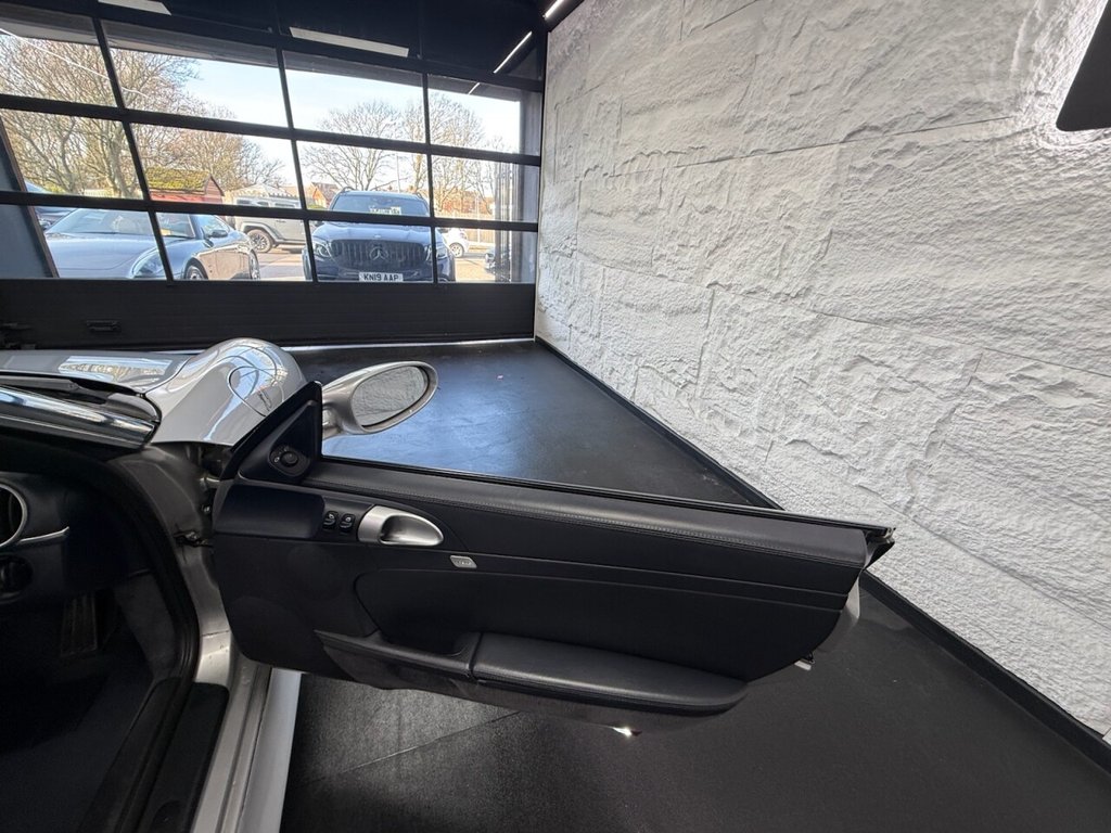 Used Porsche Boxster 2005 for sale - 77936429: Photo 19