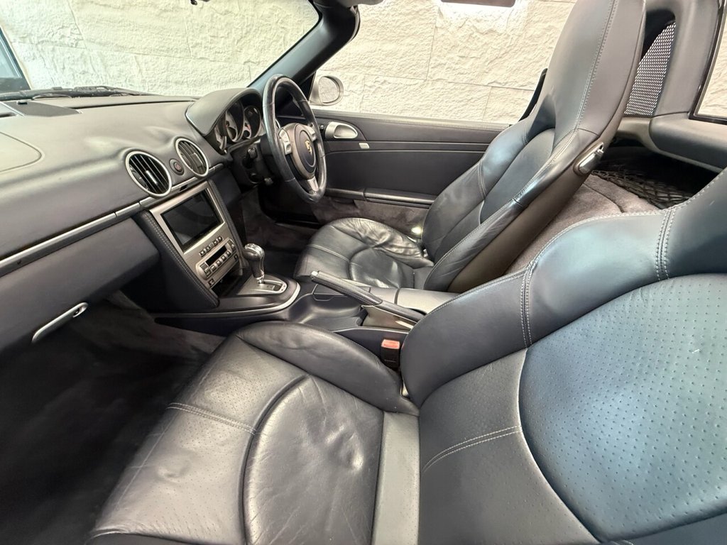 Used Porsche Boxster 2005 for sale - 77936429: Photo 5