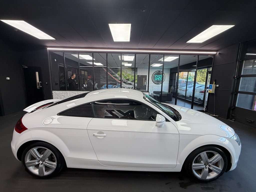 Used Audi TT 2010 for sale - 76642710: Photo 14