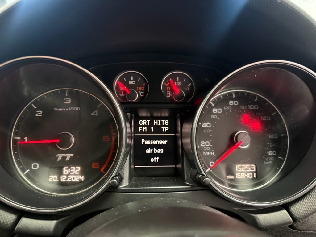 Used Audi TT 2010 for sale - 76642710: Photo 15