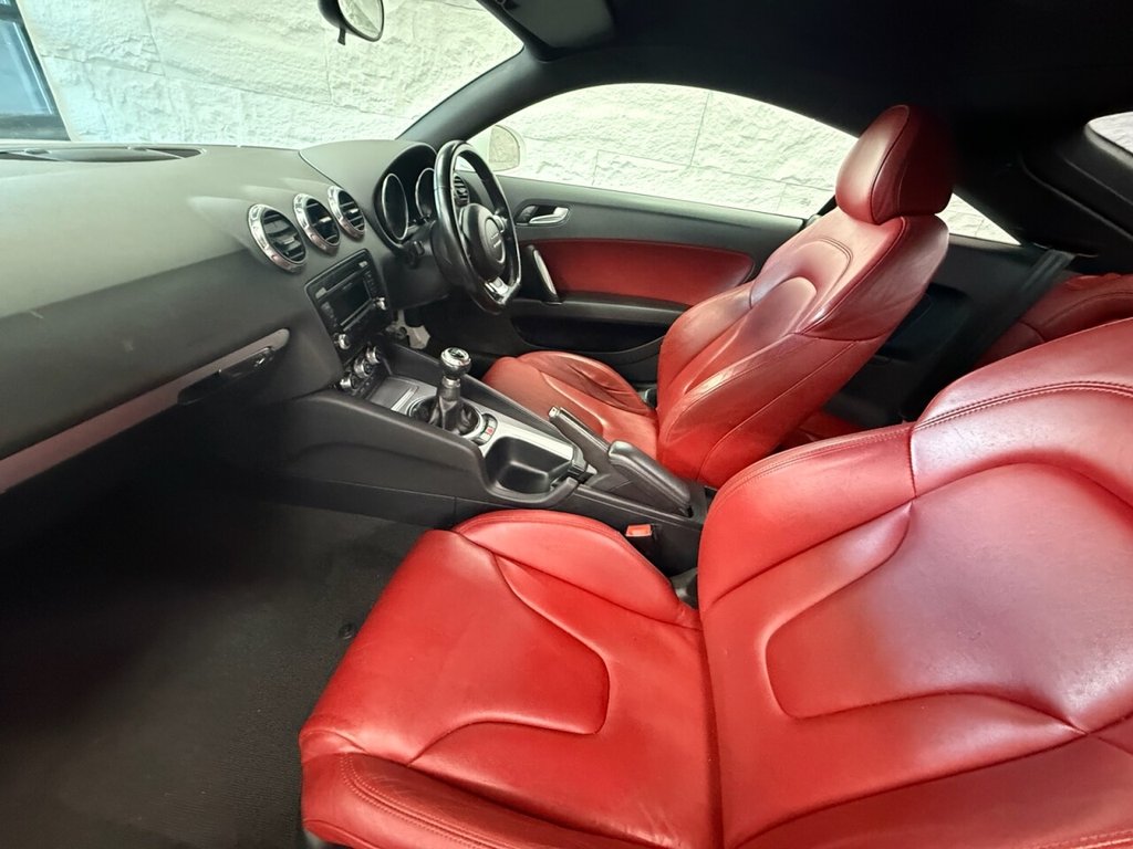 Used Audi TT 2010 for sale - 76642710: Photo 19