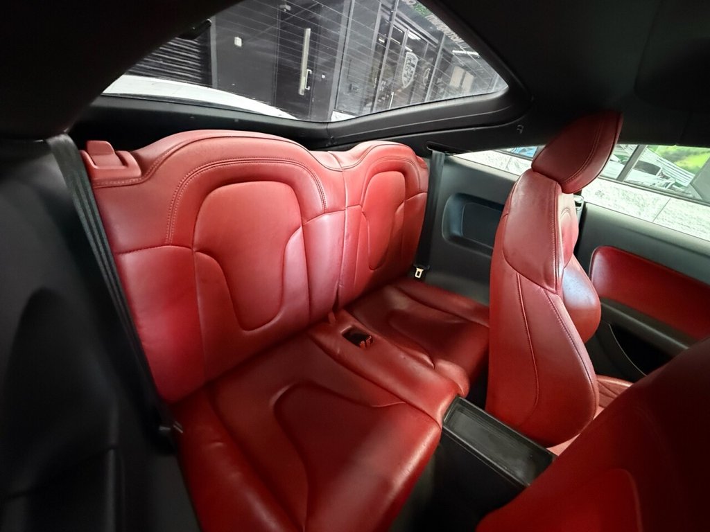 Used Audi TT 2010 for sale - 76642710: Photo 5