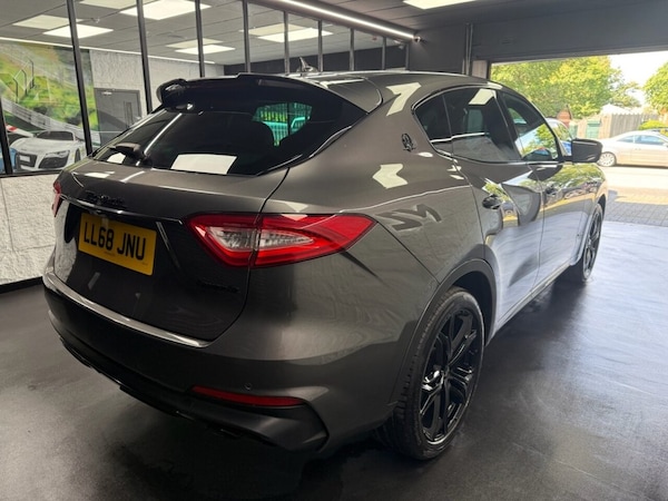 Used Maserati Levante 2018 for sale - 76235304: Photo 10