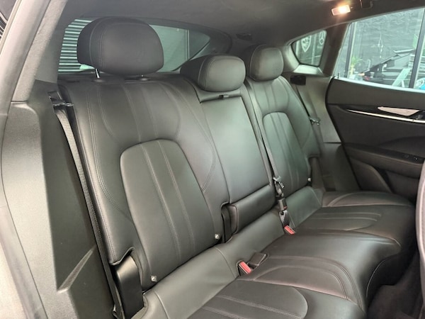 Used Maserati Levante 2018 for sale - 76235304: Photo 11