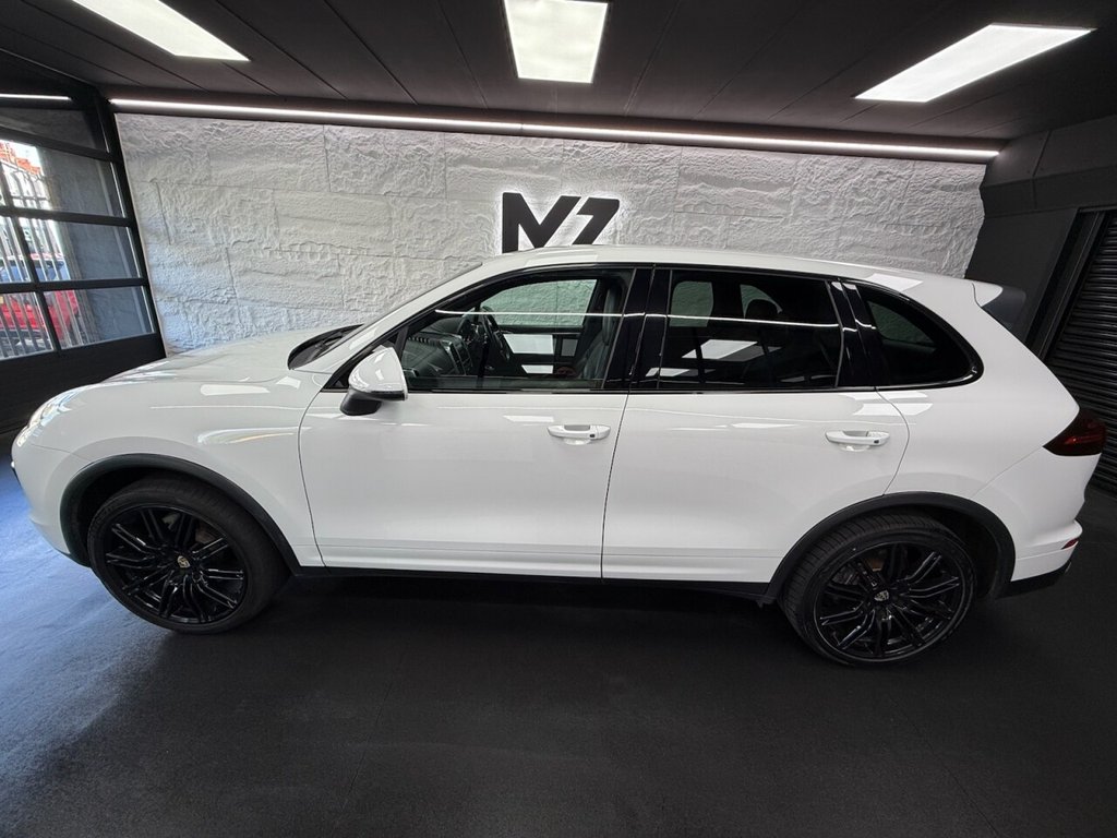 Used Porsche Cayenne 2015 for sale - 76080404: Photo 10
