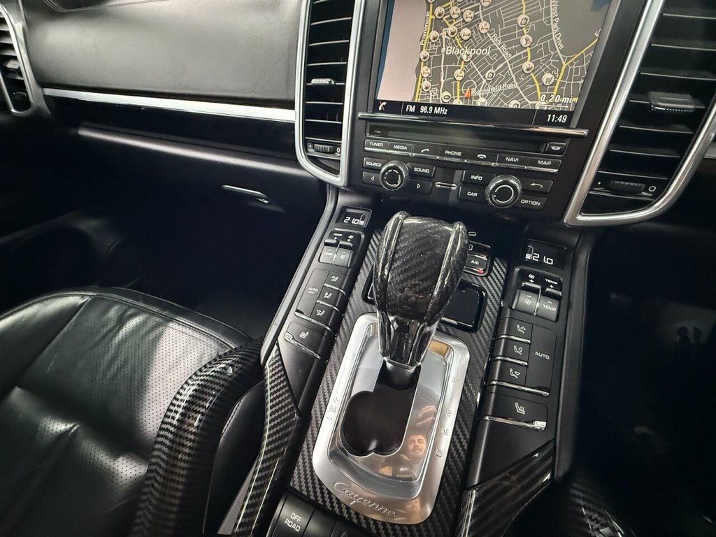 Used Porsche Cayenne 2015 for sale - 76080404: Photo 21