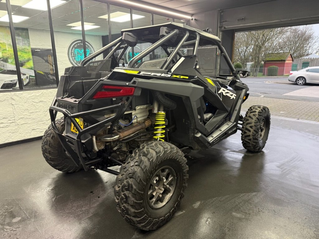 Polaris RZR