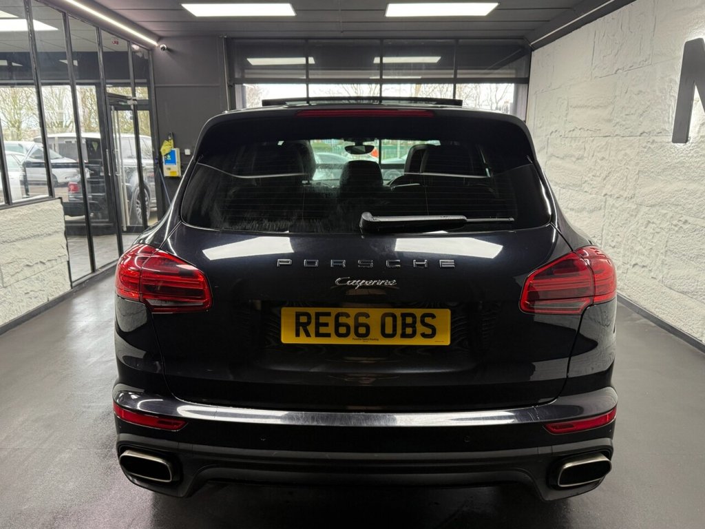 Used Porsche Cayenne 2016 for sale - 77666849: Photo 10