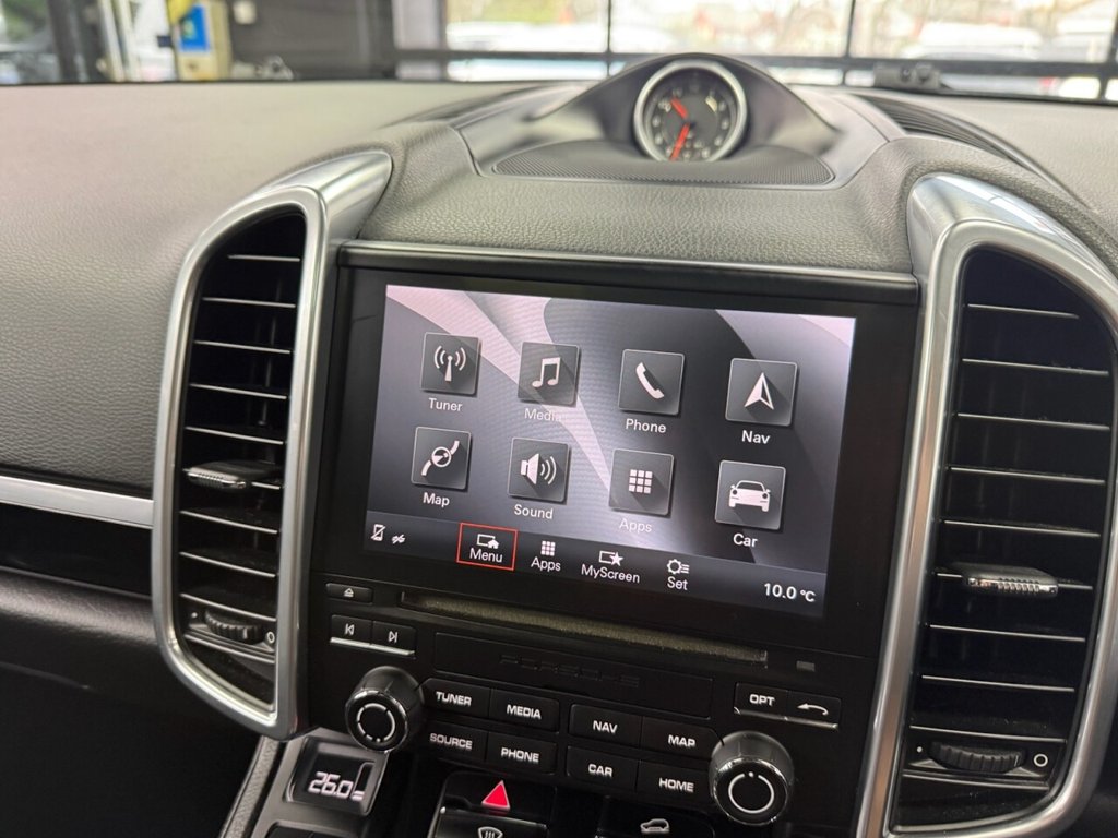 Used Porsche Cayenne 2016 for sale - 77666849: Photo 11