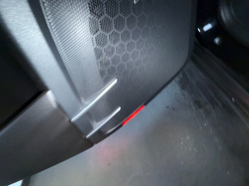 Used Porsche Cayenne 2016 for sale - 77666849: Photo 30