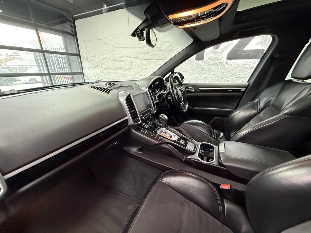 Used Porsche Cayenne 2016 for sale - 77666849: Photo 35
