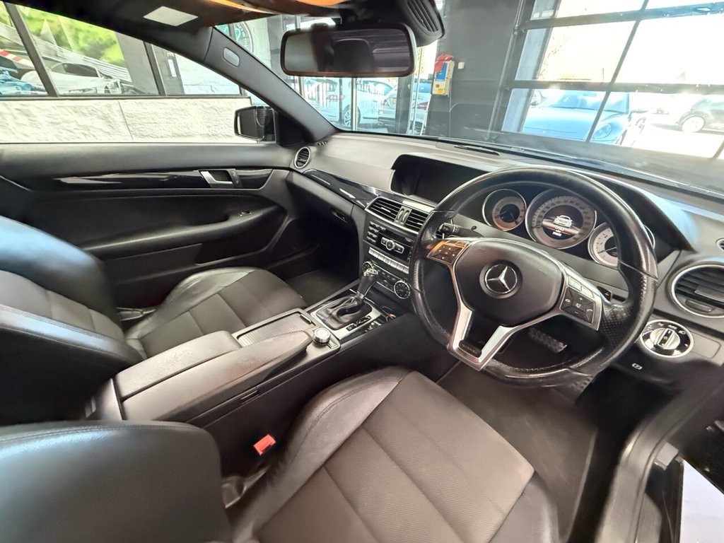 Used Mercedes-Benz C Class 2012 for sale - 78154120: Photo 5