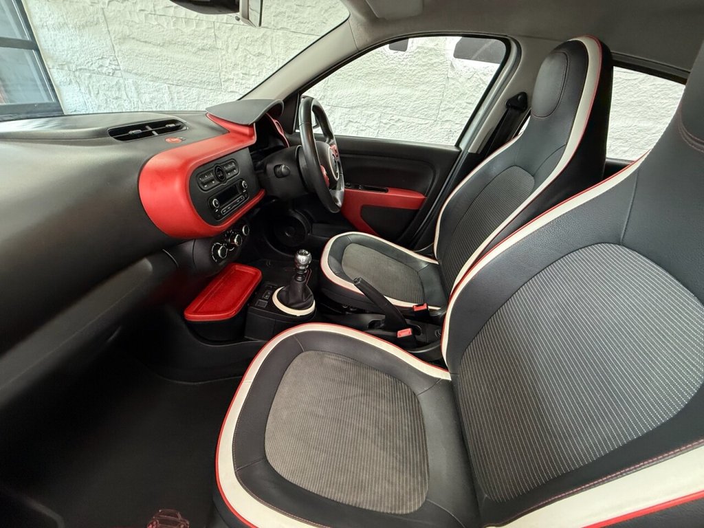 Used Renault Twingo 2015 for sale - 76210460: Photo 31