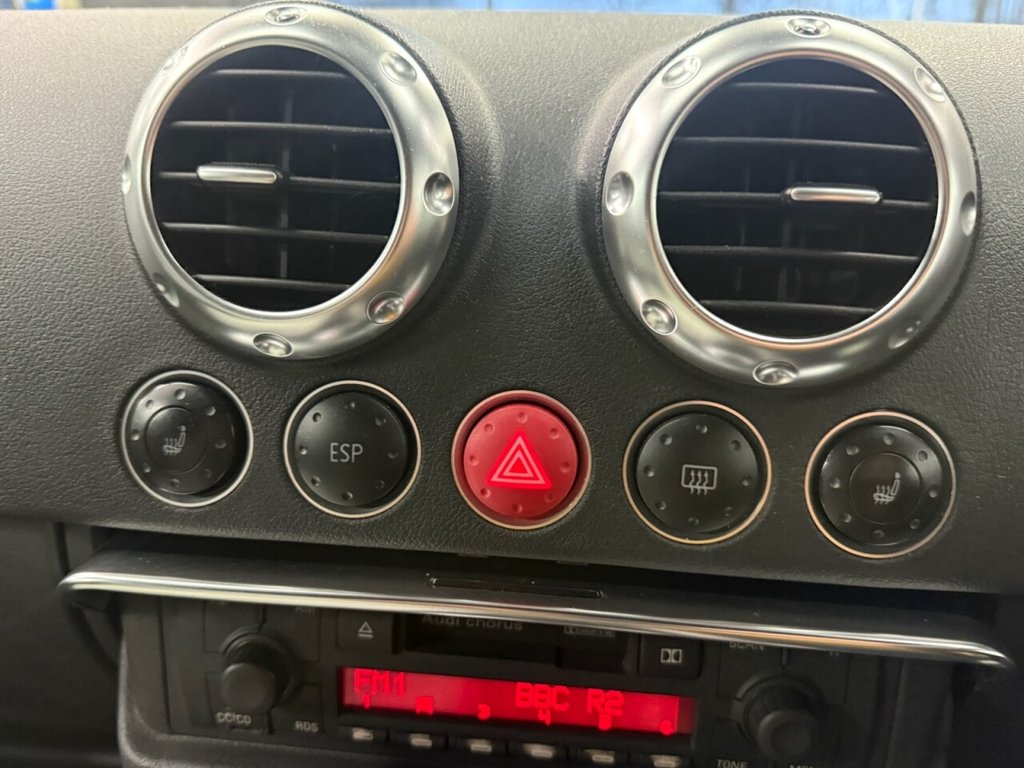 Used Audi TT 2003 for sale - 76868117: Photo 11