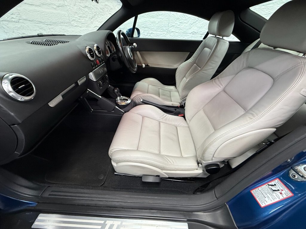 Used Audi TT 2003 for sale - 76868117: Photo 24