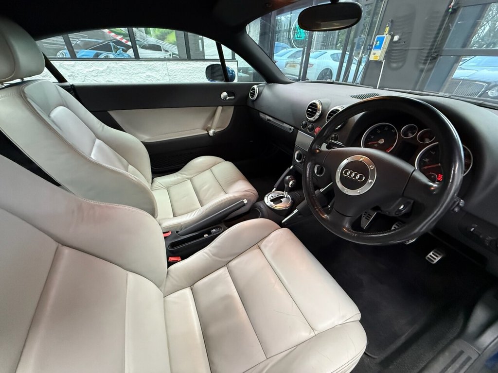 Used Audi TT 2003 for sale - 76868117: Photo 3