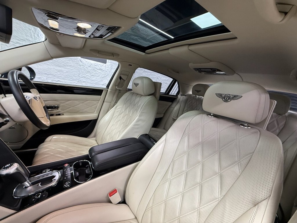 Used Bentley Flying Spur 2015 for sale - 77680307: Photo 12