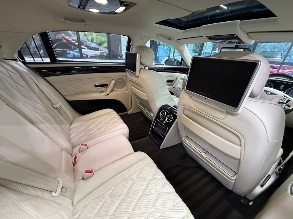 Used Bentley Flying Spur 2015 for sale - 77680307: Photo 24