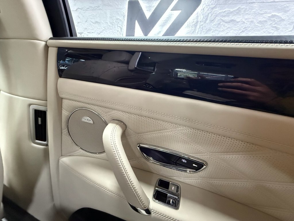 Used Bentley Flying Spur 2015 for sale - 77680307: Photo 36