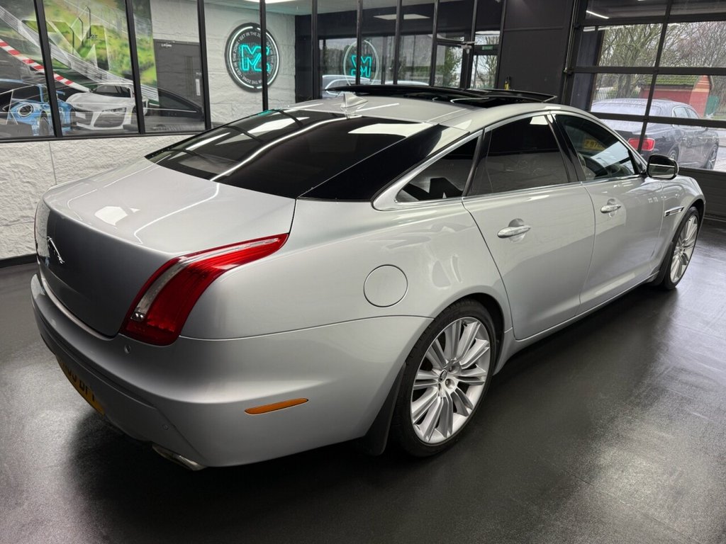 Used Jaguar XJ 2013 for sale - 77187890: Photo 12