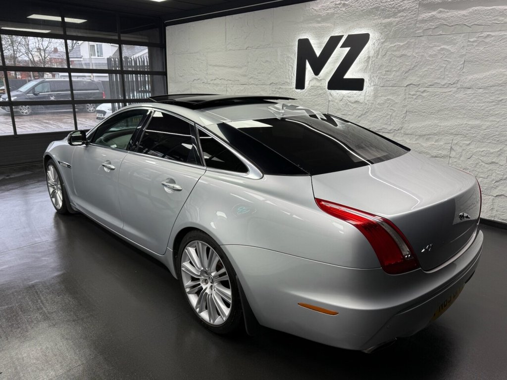 Used Jaguar XJ 2013 for sale - 77187890: Photo 16