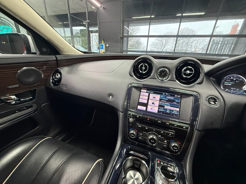 Used Jaguar XJ 2013 for sale - 77187890: Photo 23