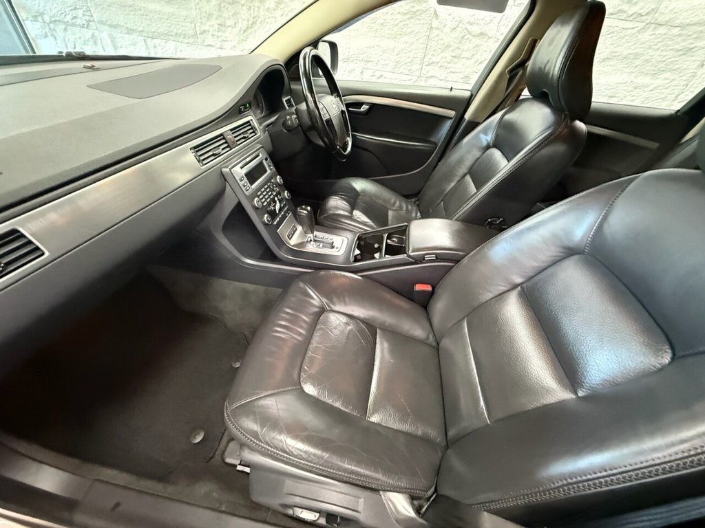 Used Volvo XC70 2008 for sale - 76081119: Photo 17