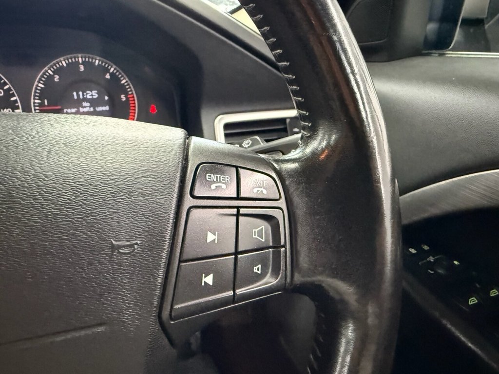 Used Volvo XC70 2008 for sale - 76081119: Photo 20