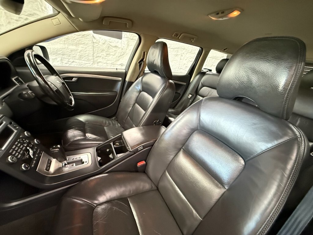 Used Volvo XC70 2008 for sale - 76081119: Photo 28